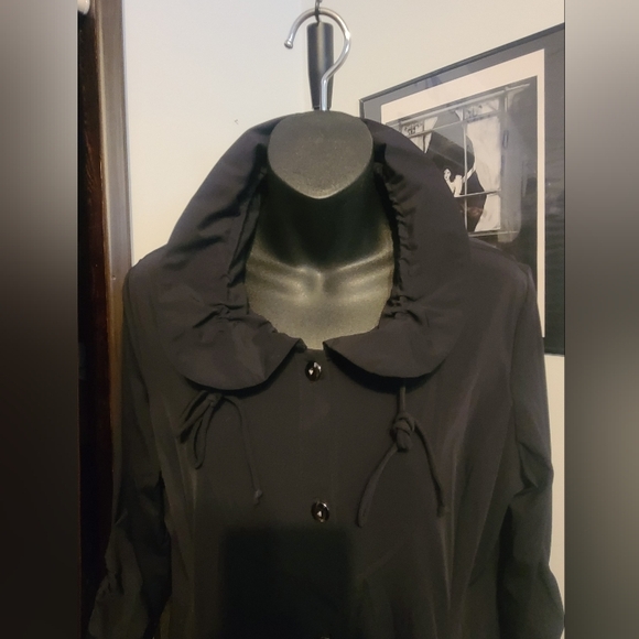 Chic Black Women's Versatile Wardrobe Piece - Picture 5 of 10